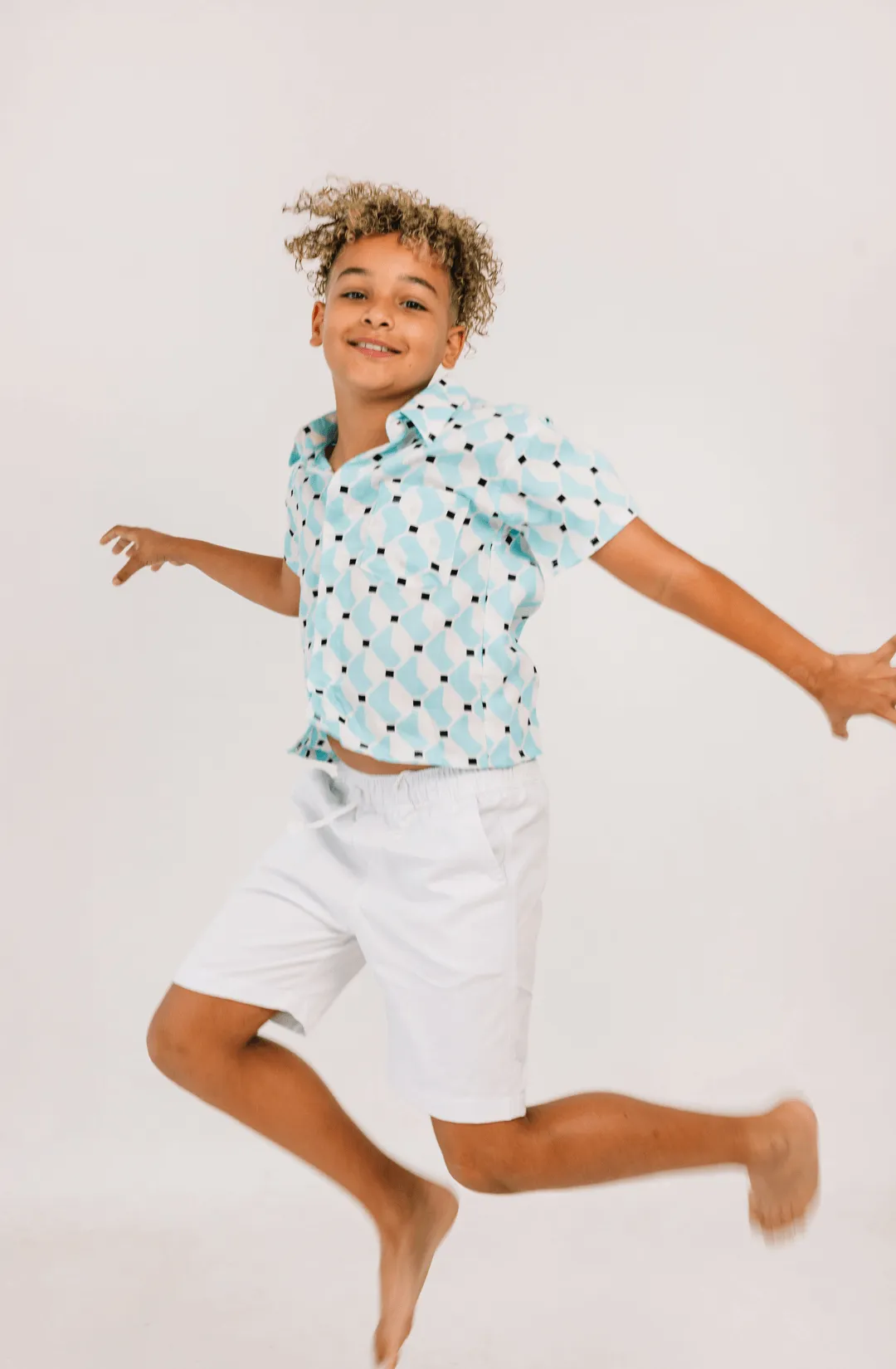 Shawn Shirt in Aqua Scoop