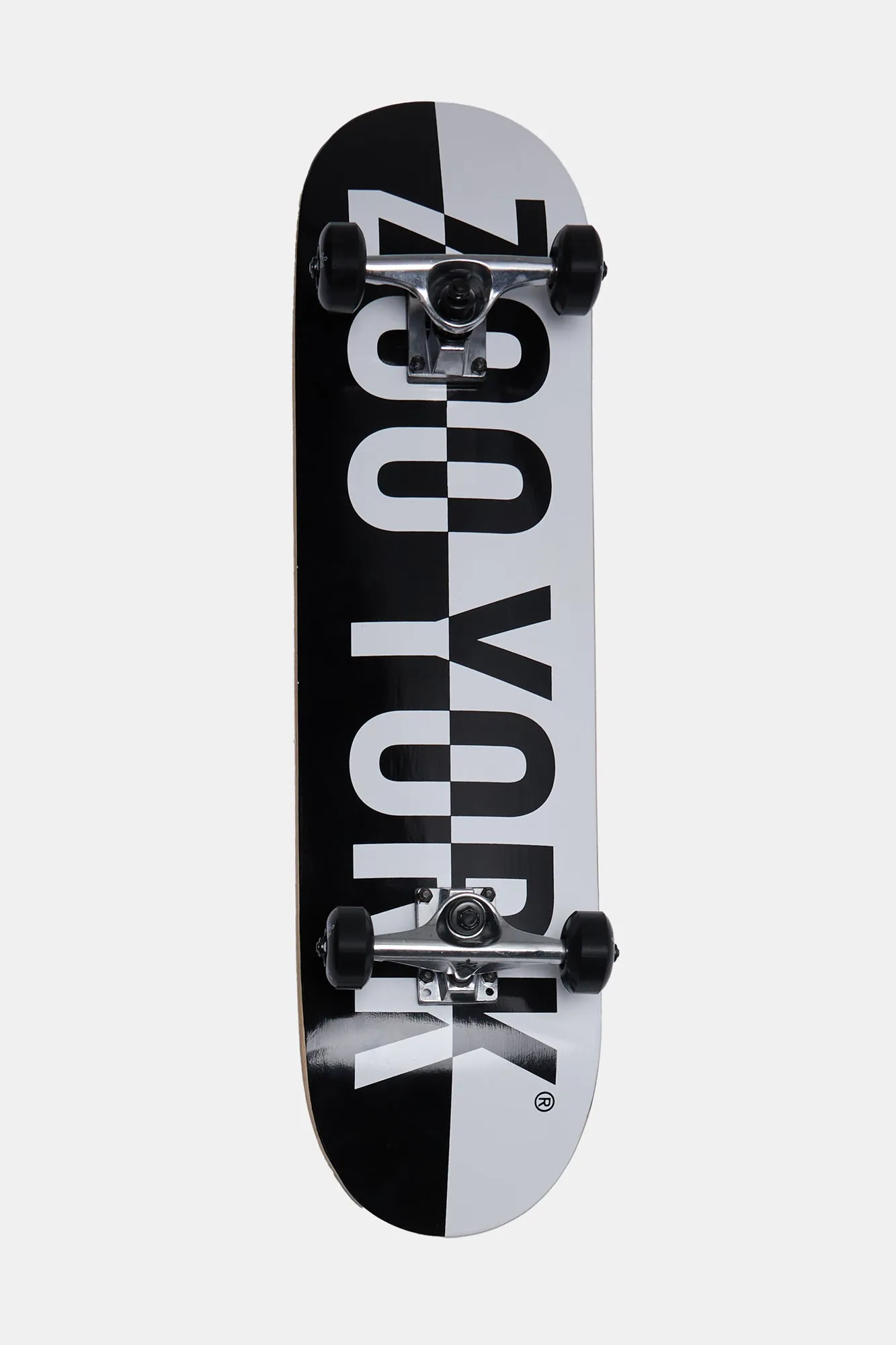 Skateboard imprimé logo noir et blanc Zoo York 8"